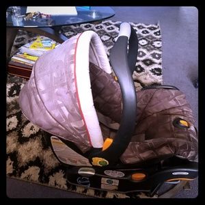 Infants carseat with base